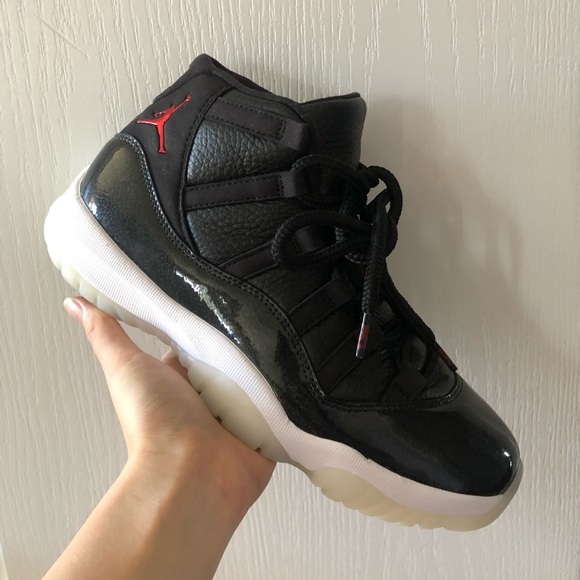 SOLD Jordan 11 retro 72-10 - Picture 1 of 2